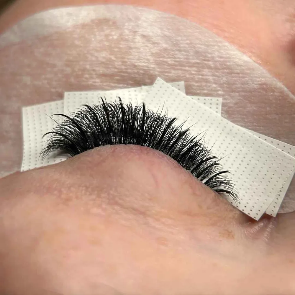 اکستنشن مژه کیم