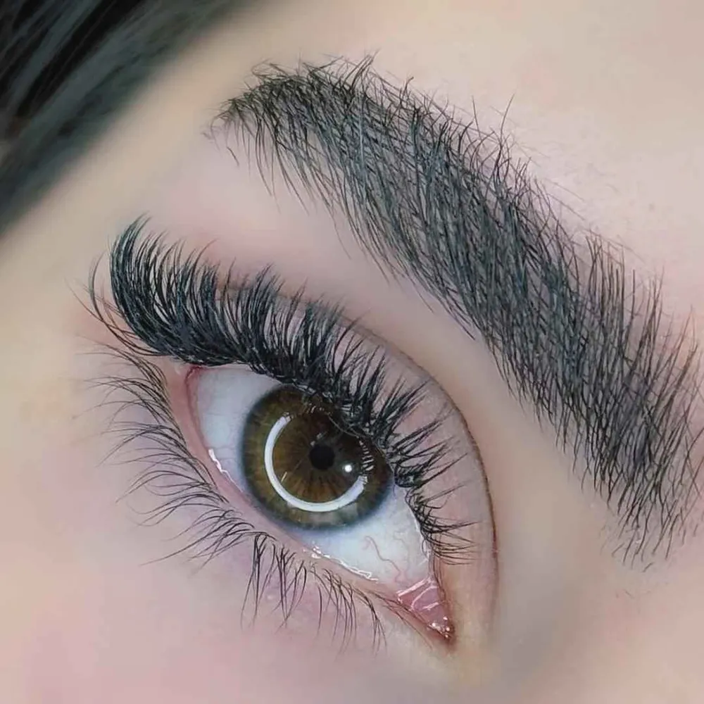 اکستنشن مژه 