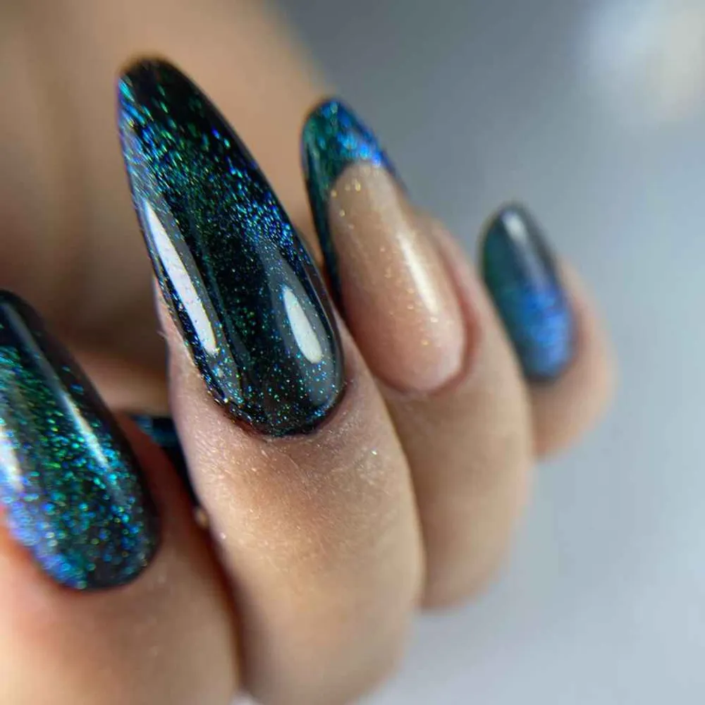 کاشت وژلیش ناخن