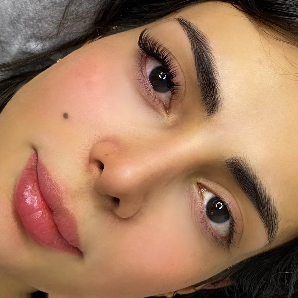 اکستنشن مژه