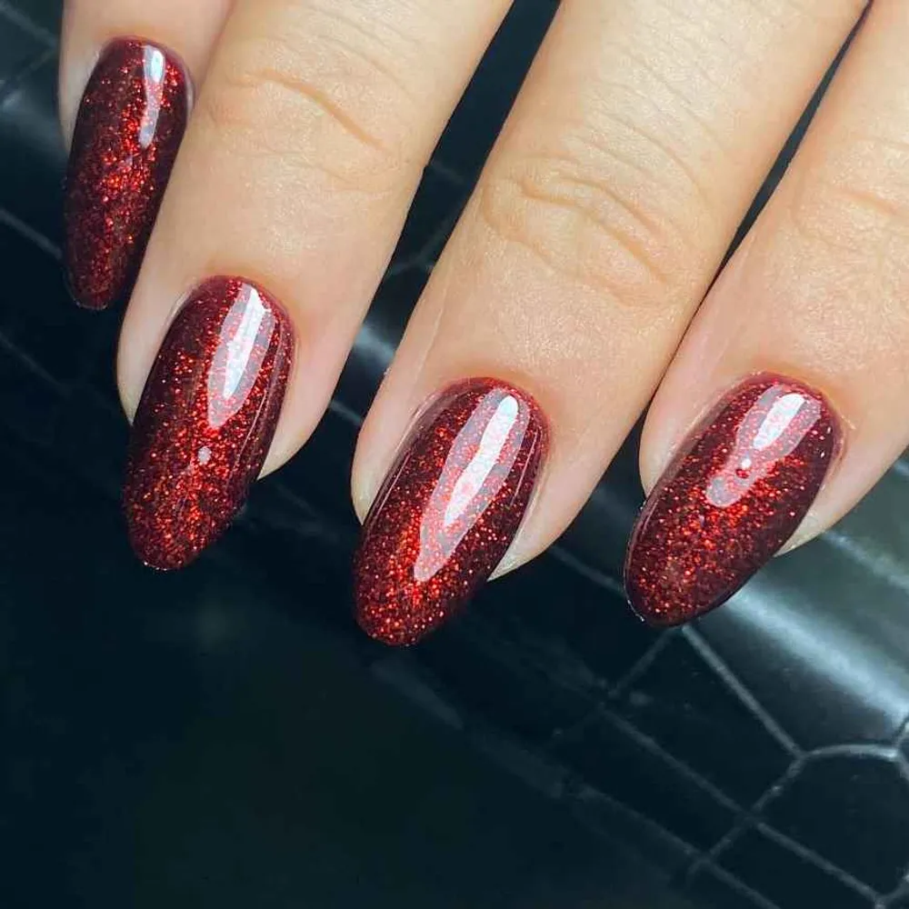 کاشت ناخن با ژل 