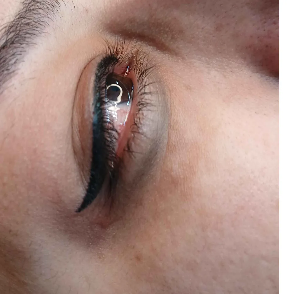 اجرای خط چشم دائم