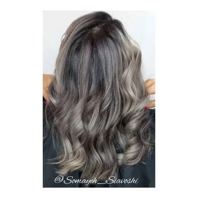 سمیه سیاوشی