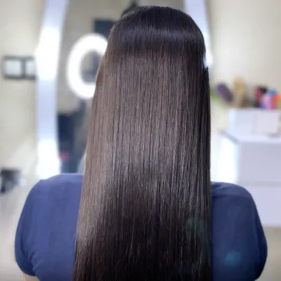 نسترن احمدی