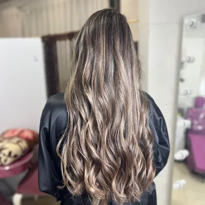 مژده احمدیان