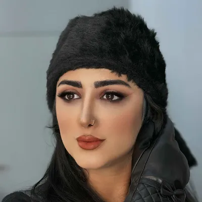 شیدا همدرسی