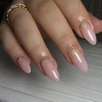 Samaneh nail artist 