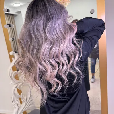 مژده منصوری