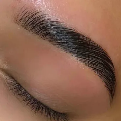 پریا اکبرپور