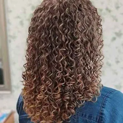 آکادمی زیبایی ترابی 