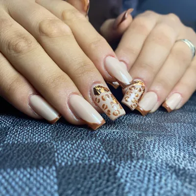 مبینا  یاری