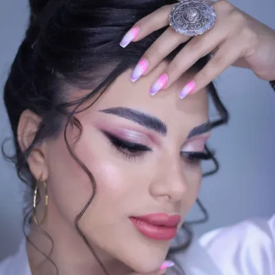 نگارینه و آموزشگاه فنی حرفه ای ملیحه زحمتکش