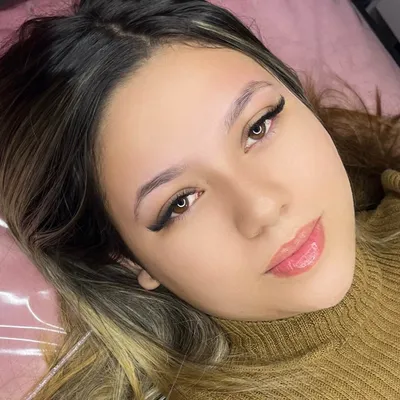 زهرا  حسینی 