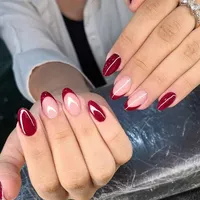 خدمات تخصصی ناخن نازنین آریایی